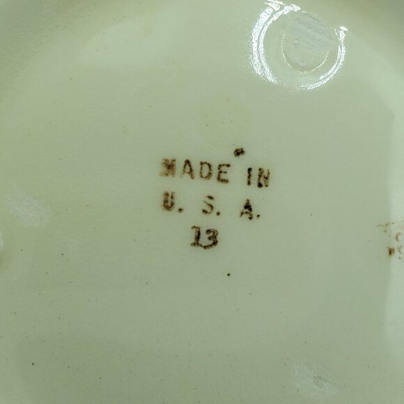 Franciscan Apple Creamer & Sugar Bowl with Lid - Picture 6 of 15